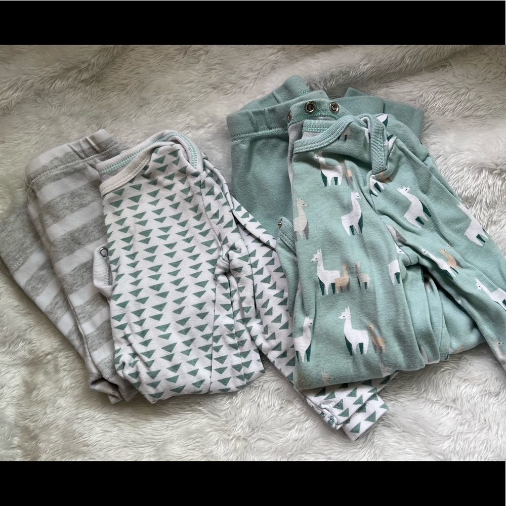 4pc Cloud Island Matching Set 12mo